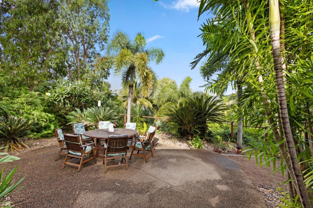 The Palms On Hamilton Island Villa Buitenkant foto